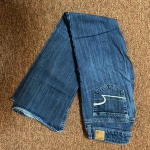 American Eagle Artist Jean